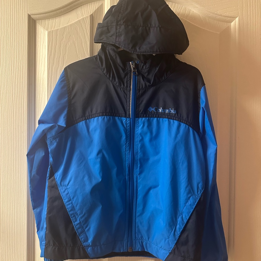 Columbia Two-Tone Blue and Black Jacket